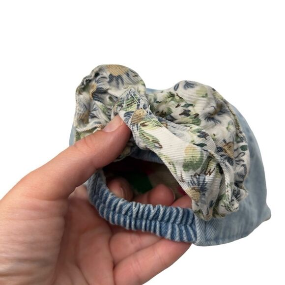 90s scrunchie hat! Floral denim hat scrunchie is attached - Picture 4 of 16